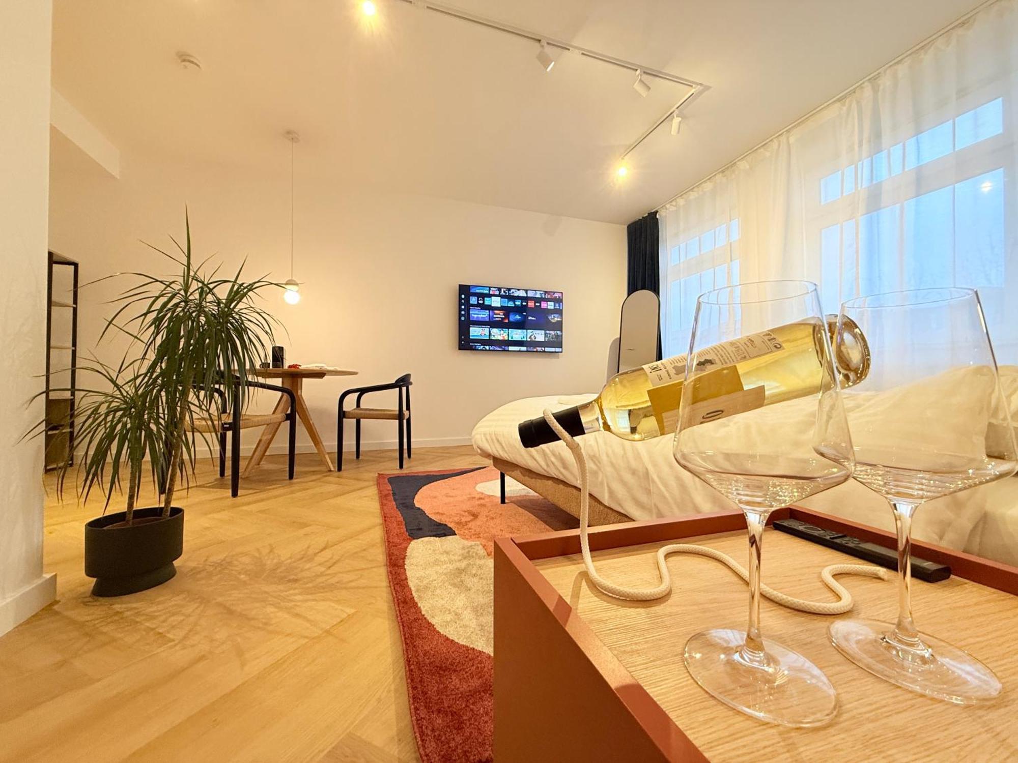 Stayzz By Homyzz - Modern Studios Alsterdorf -Winterhude- Stadtpark Гамбург Экстерьер фото